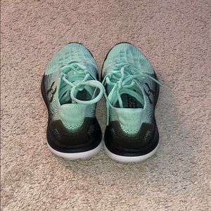 Gently used Women’s UA Sneakers